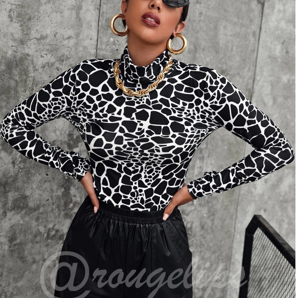 Black and White Animal Print Long Sleeve Fitted Shirt High Neck